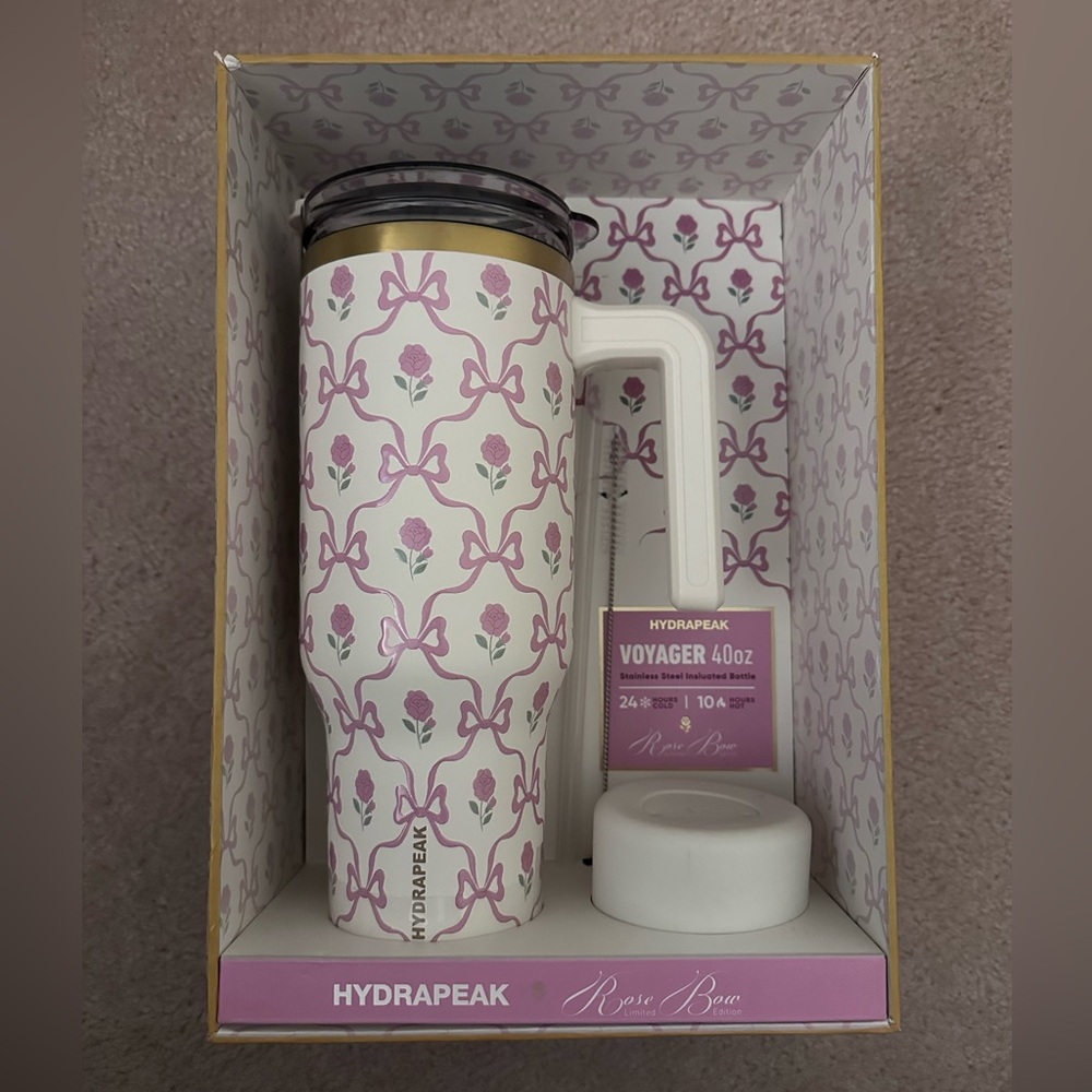 Hydrapeak Voyager 40oz Tumbler with Straw - Pink & White Bow Design - Brand New